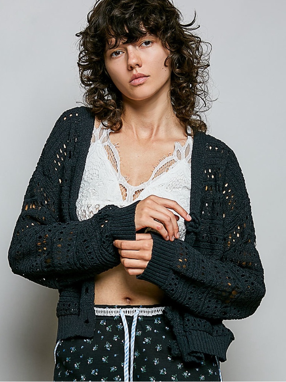 💗Hello Gorgeous! POL Open-Knit Floral Button Cardigan-Black